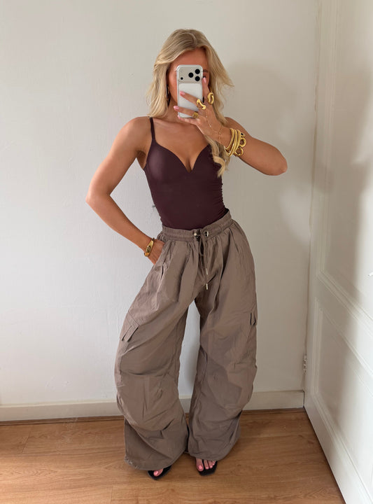 PARACHUTE PANTS