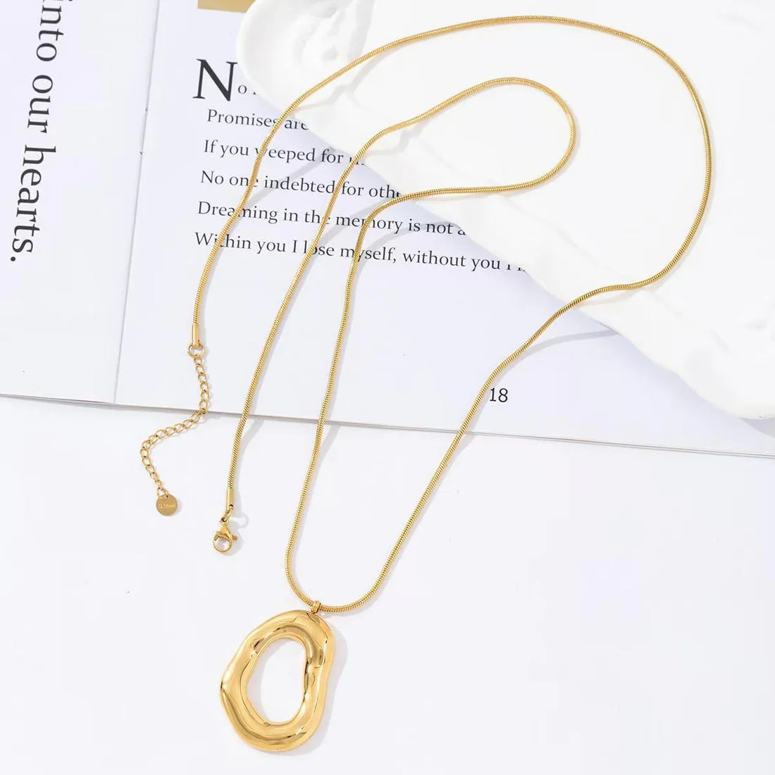Long circle ketting