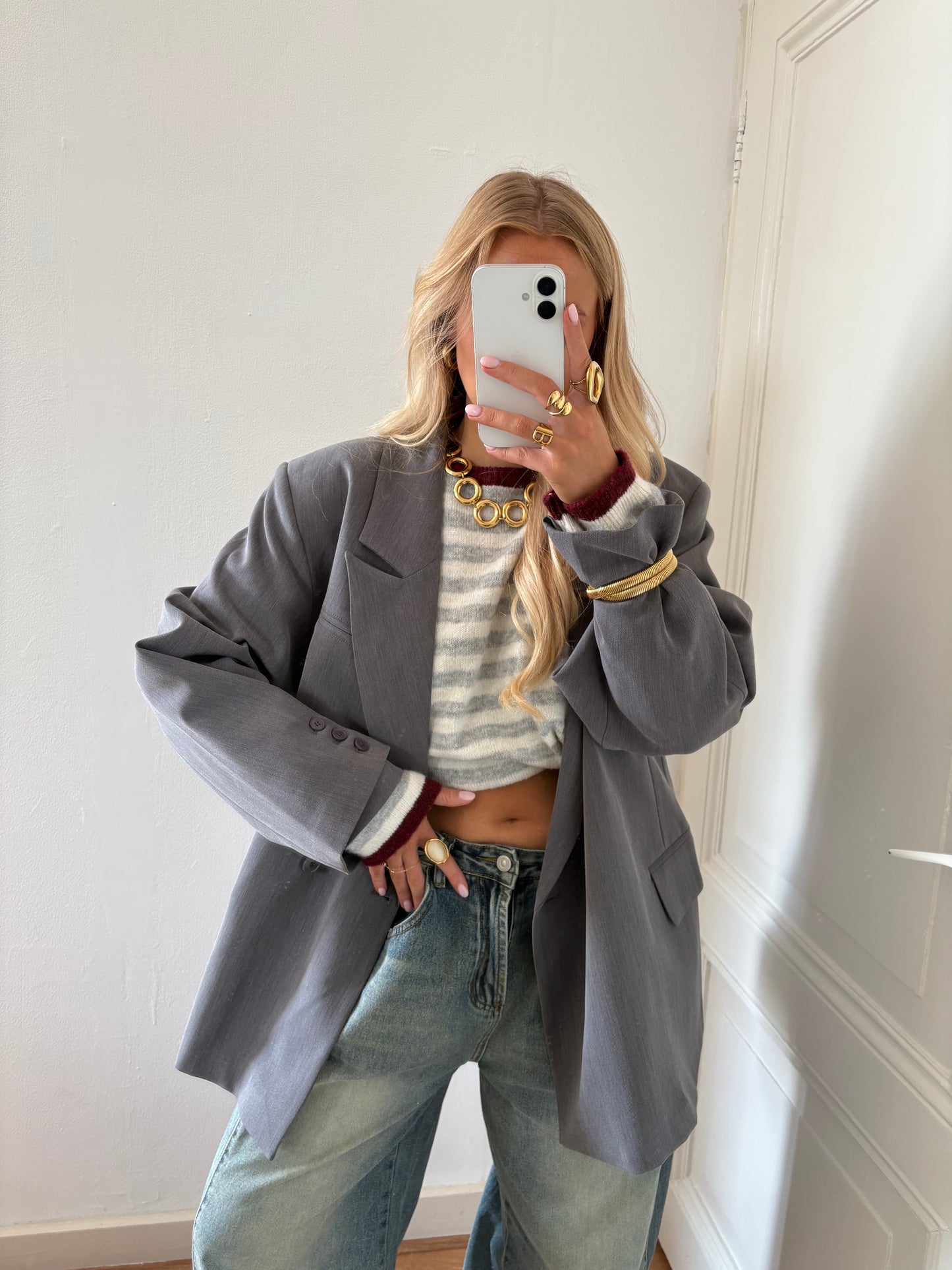 Pre-order Mikky stripes knit grijs / bordeaux