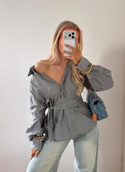 WRAPPED CHECKERED BLOUSE
