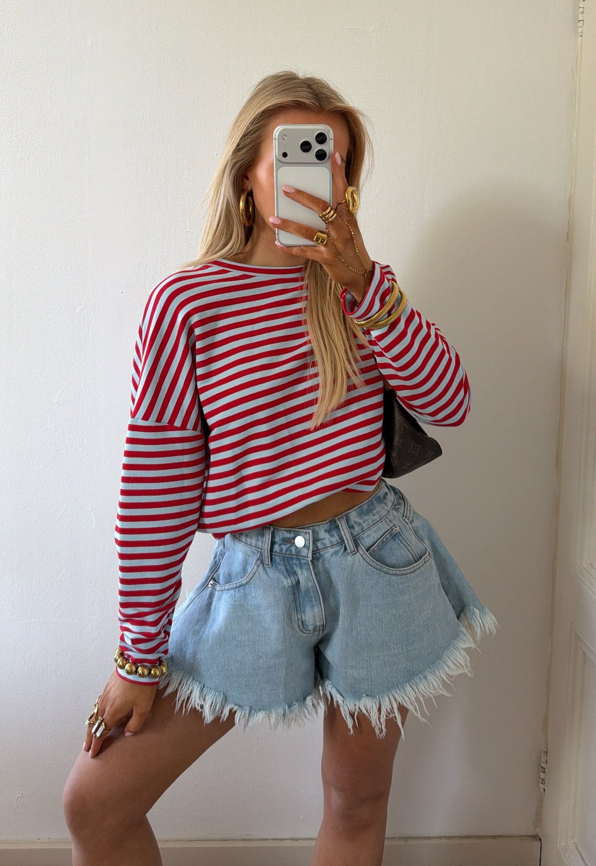 IT GIRL SHORT LIGHT DENIM