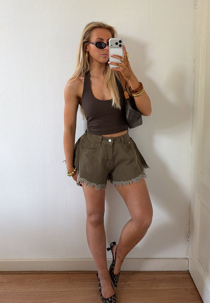 IT GIRL SHORT KHAKI
