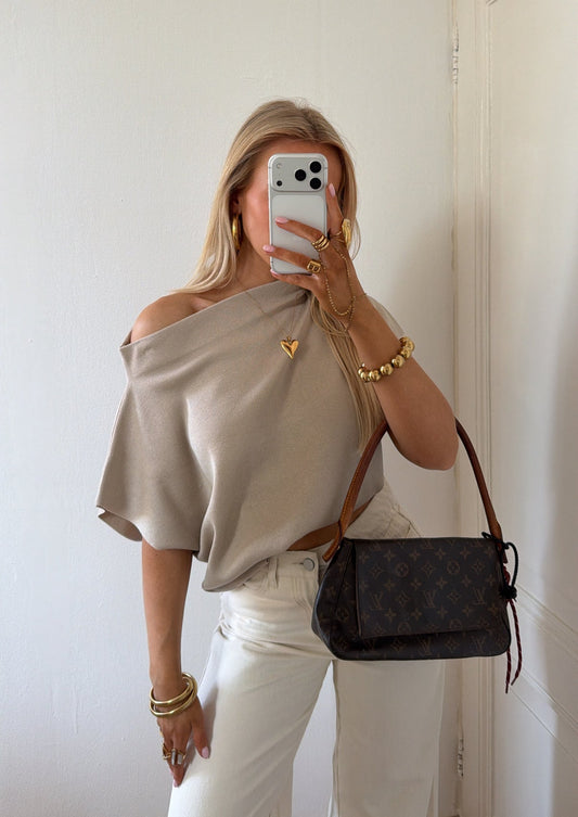 AUDERY ONE-SHOULDER TOP