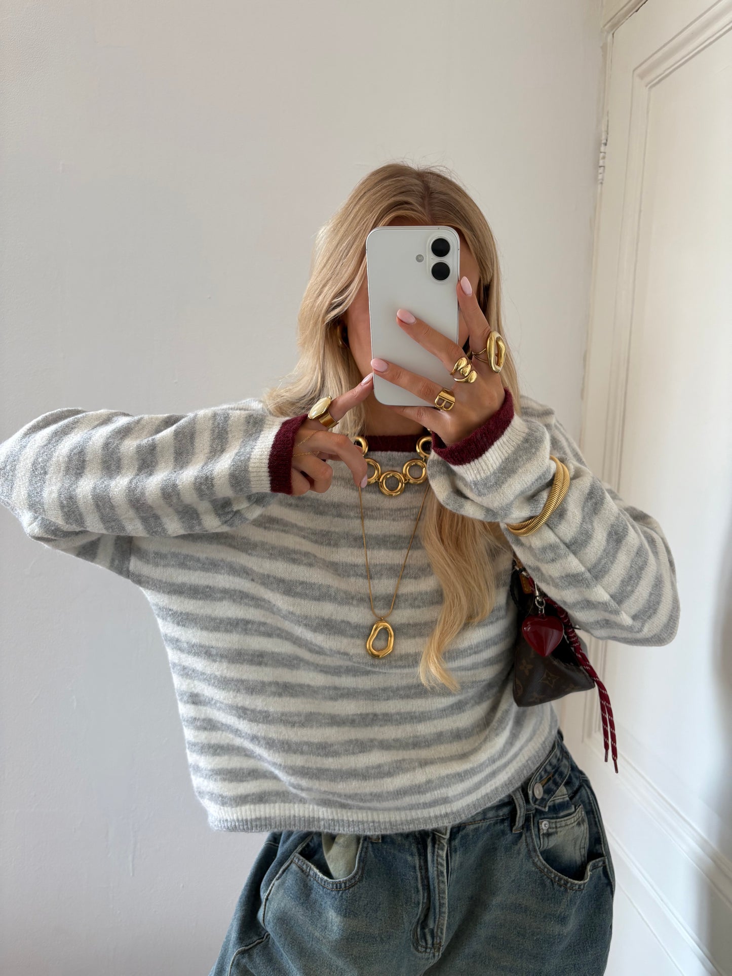 Pre-order Mikky stripes knit grijs / bordeaux