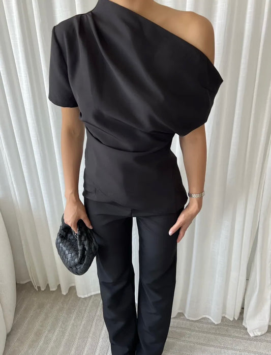 Iconic top - black