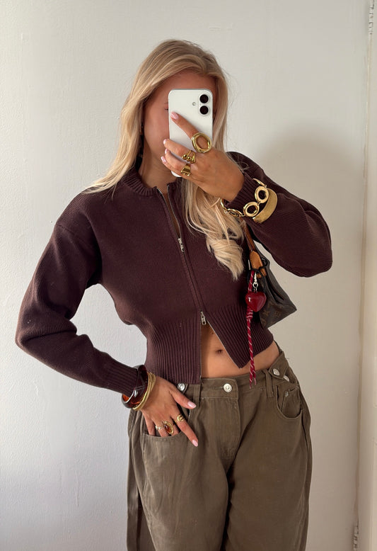 Zip knit bruin