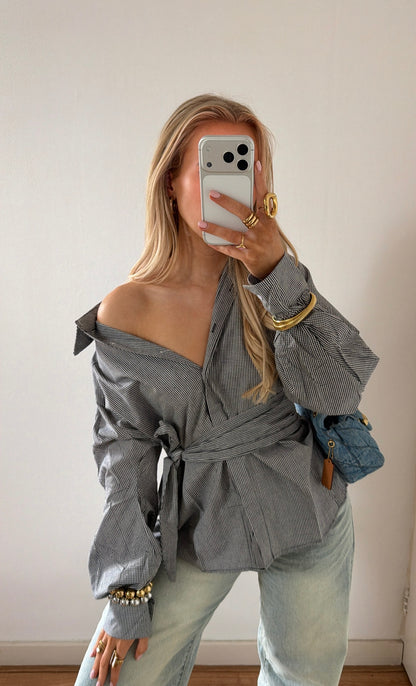 WRAPPED CHECKERED BLOUSE