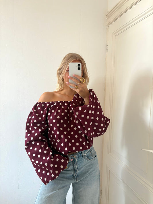 Evi off-shoulder top dots bordeaux