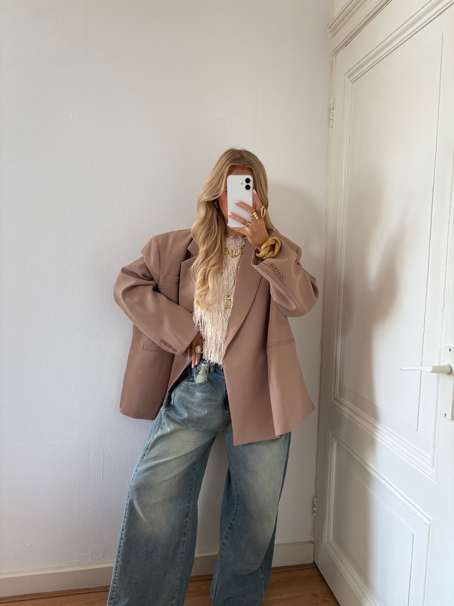 BACK SOON - Furry top