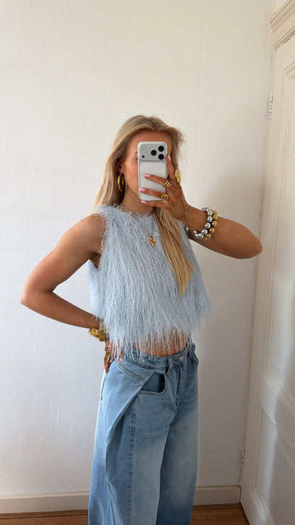FURRY TOP
