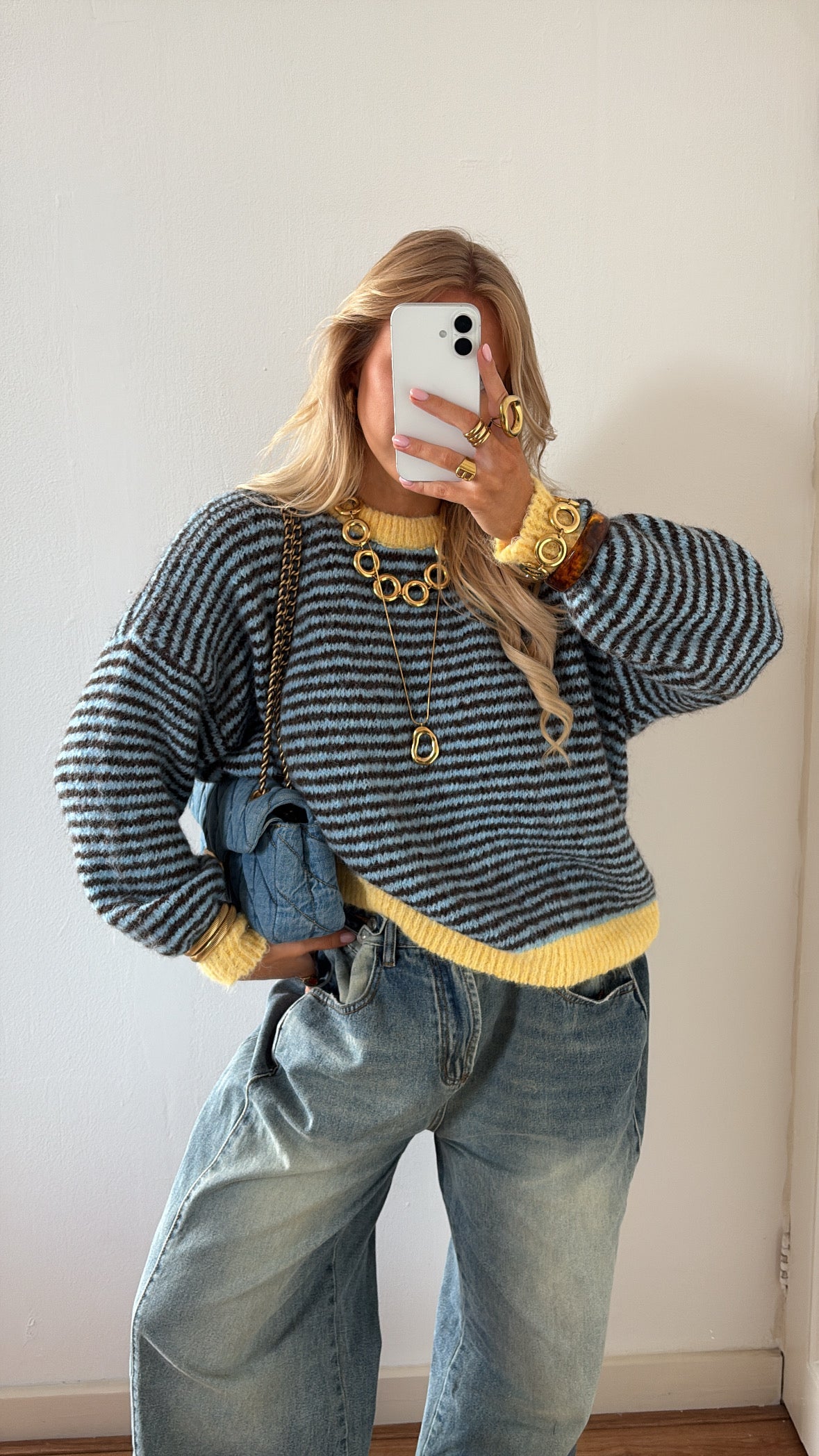 BACK SOON - Senna striped knit choco/blauw/geel