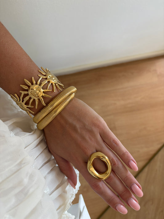 Mila ring